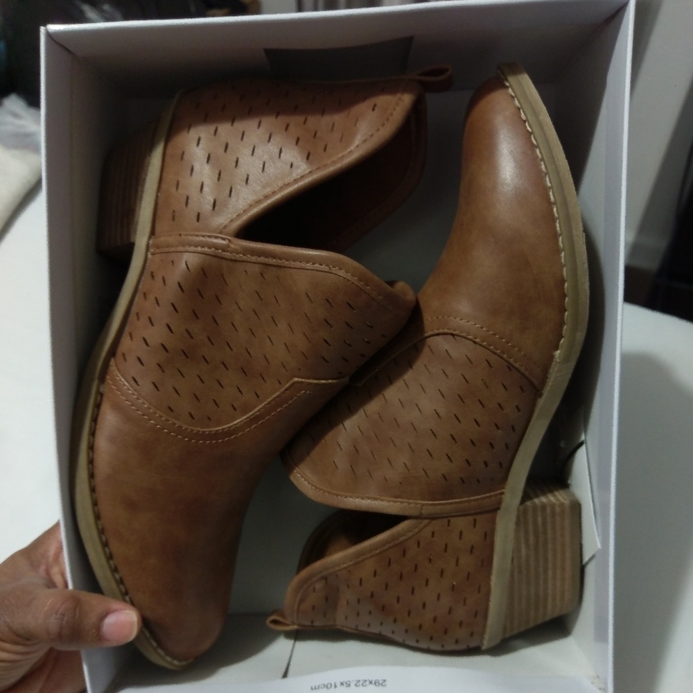Brown boots